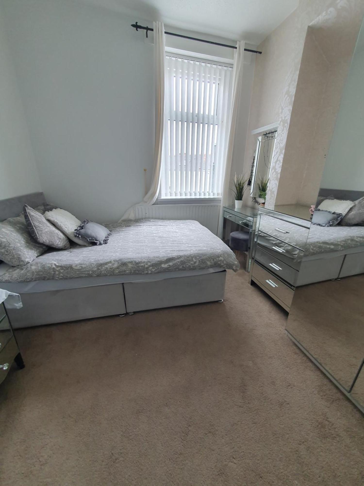 Private Double Room In كارديف المظهر الخارجي الصورة
